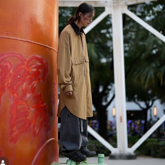 AJOBYAJO Oversized Wax Shirt Jacket Barn Chore Tan Brown NWT - Picture 6 of 16